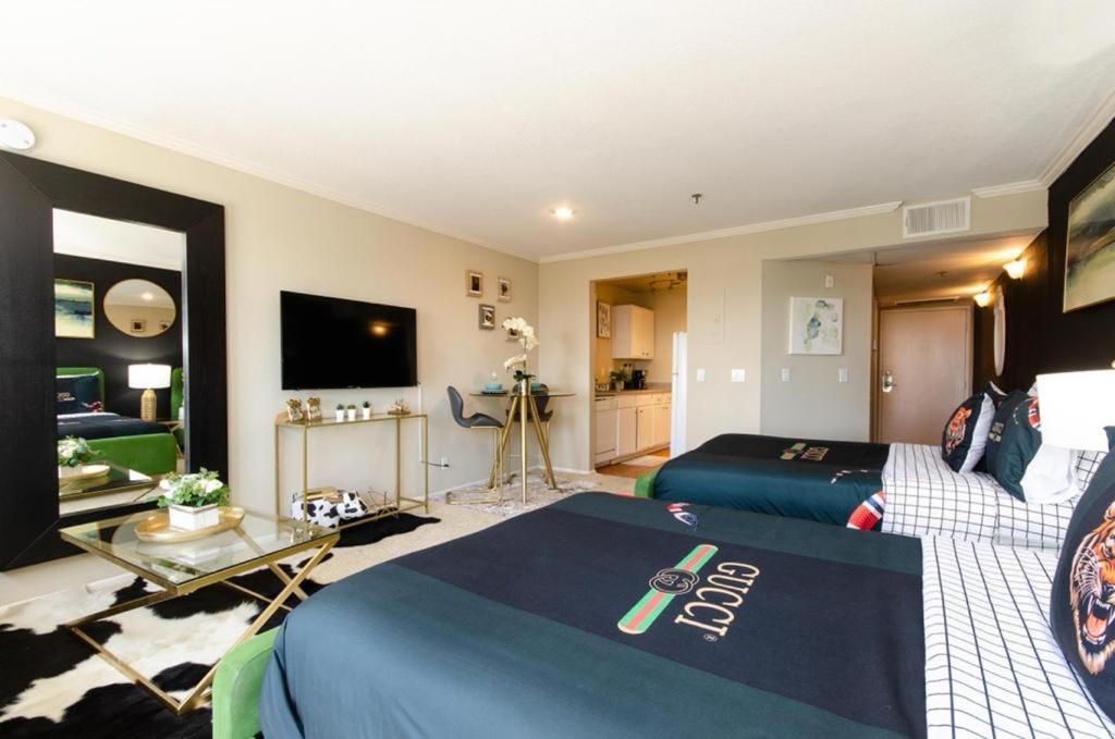 Apartament Gucci Mickey And Maxico Lofts Free Parking And Wifi Los Angeles Zewnętrze zdjęcie