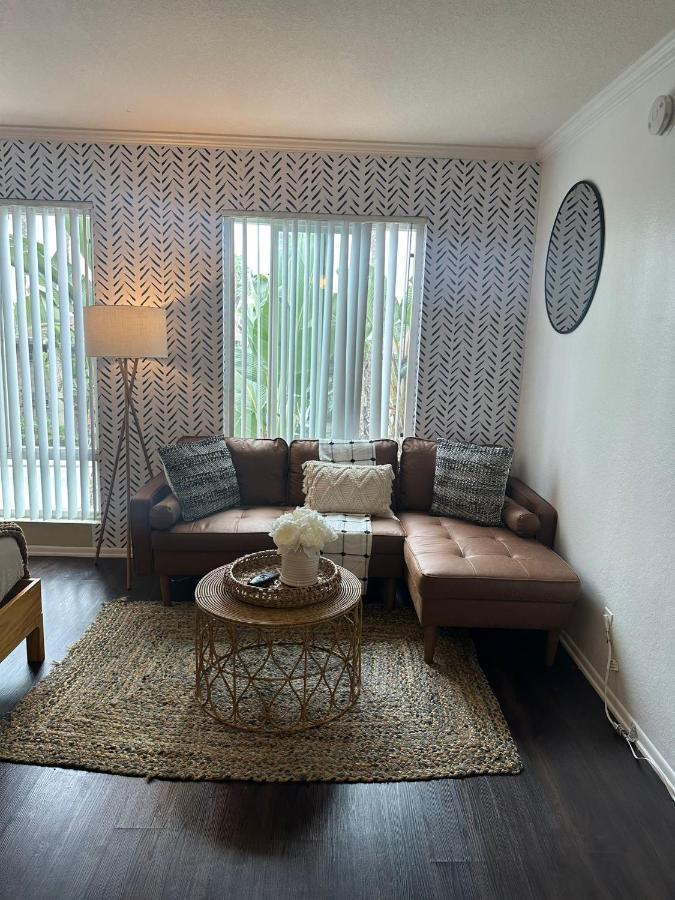 Apartament Gucci Mickey And Maxico Lofts Free Parking And Wifi Los Angeles Zewnętrze zdjęcie